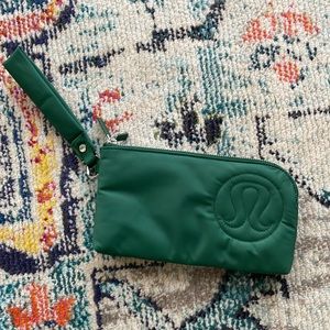Lululemon Now and Always Pouch